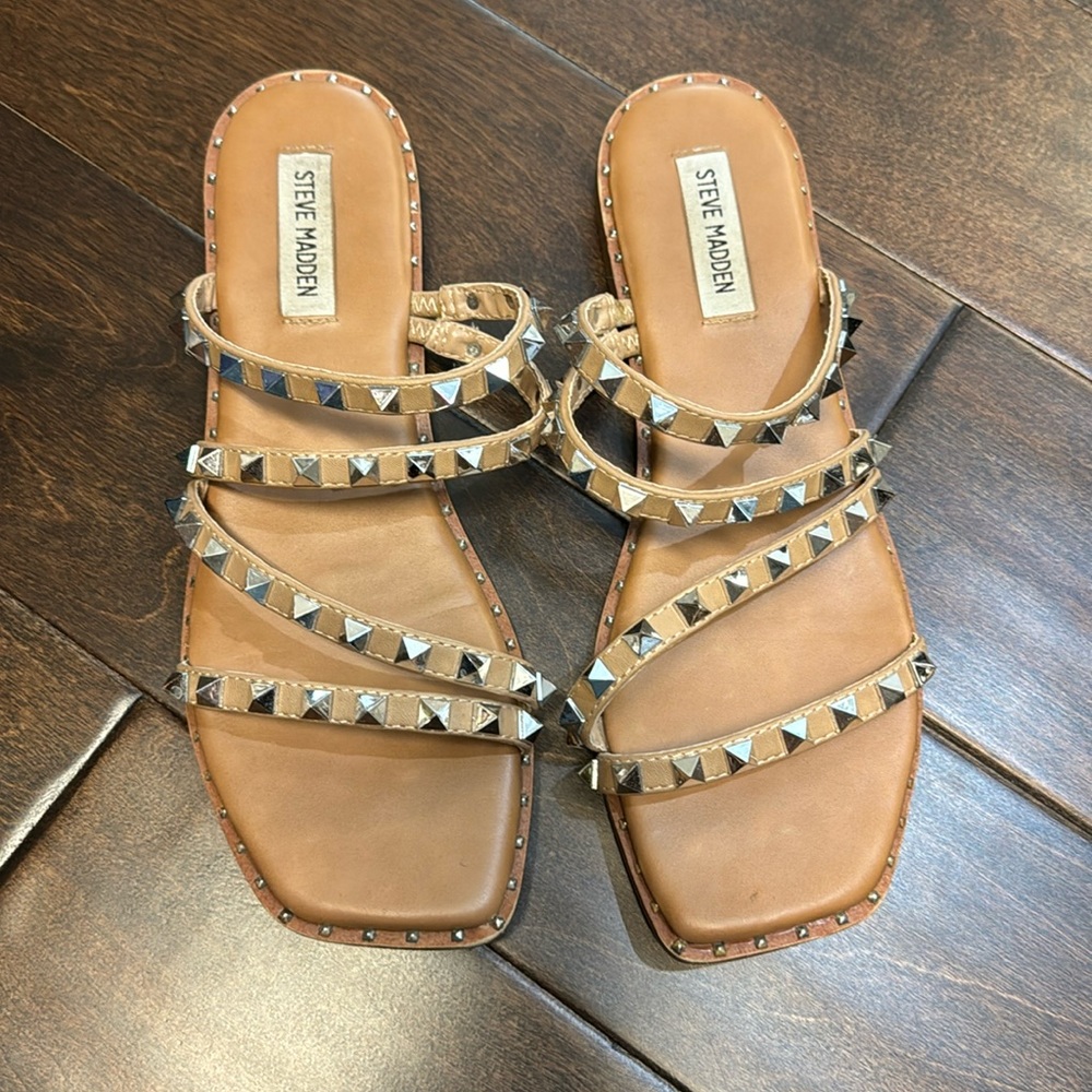 Steve Madden sandals 9.5